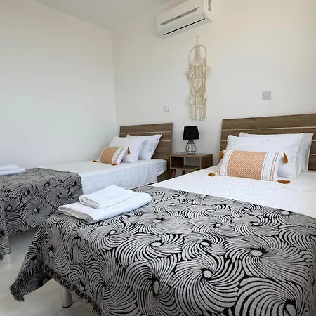 Apartman Modern Newly Renovated Penthouse Beautiful Views *